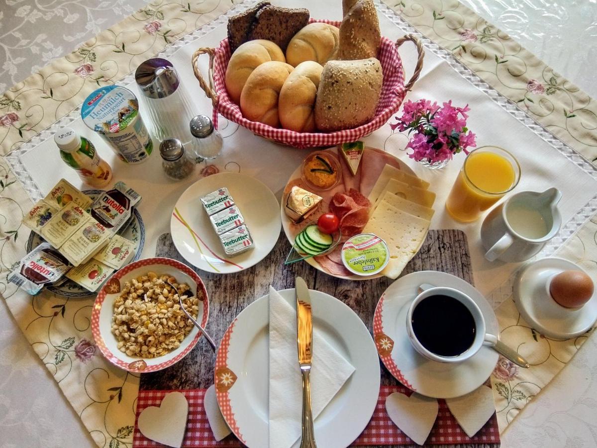 Haus Bodenwinkler Bed and Breakfast Grobming Buitenkant foto